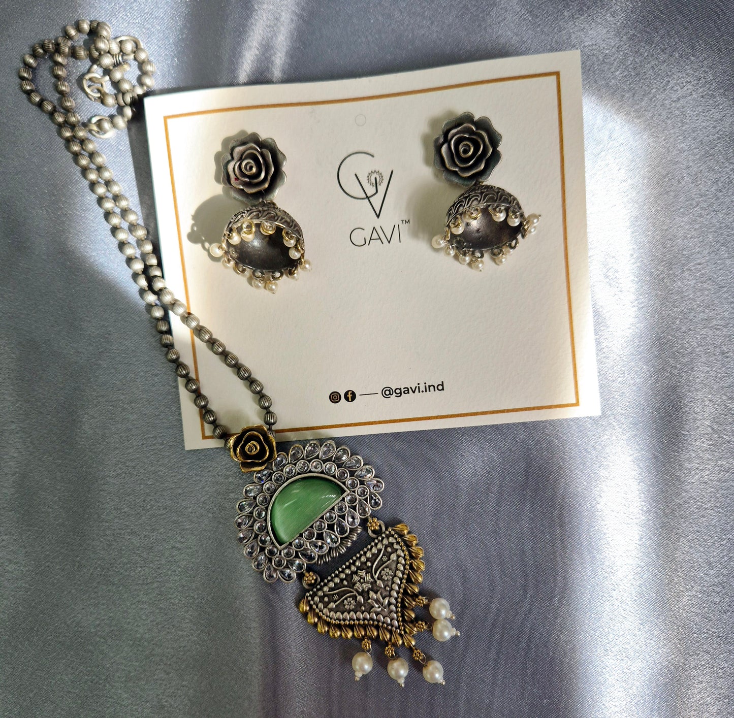 GAVI® Oxidized Pink / Green Necklace Set.