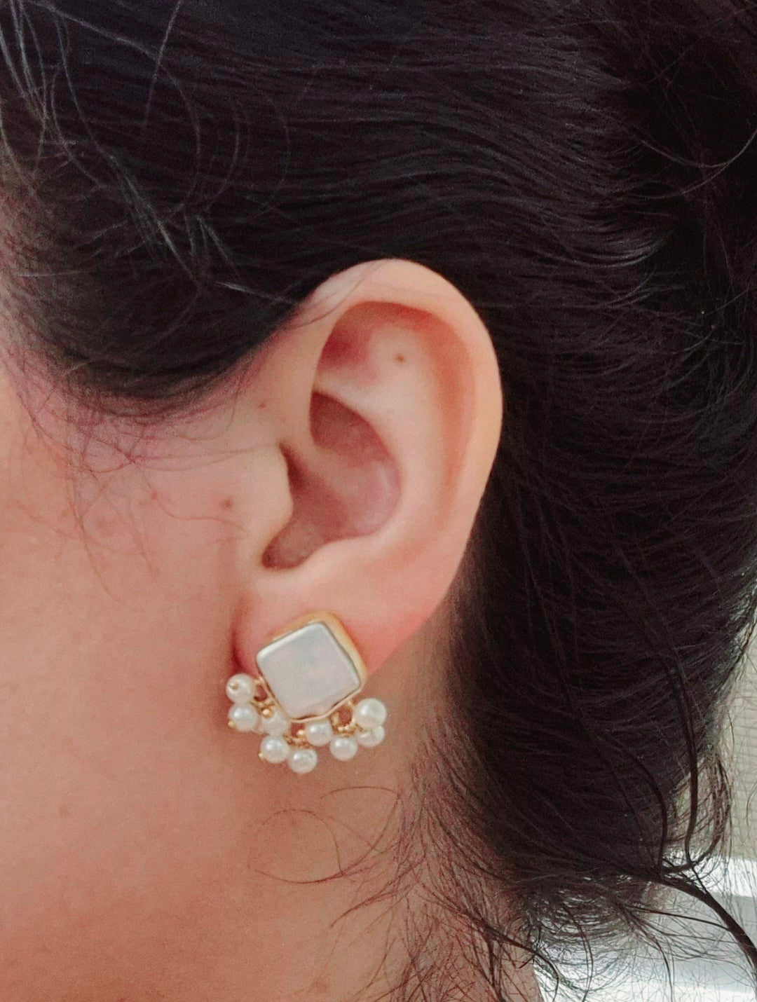 GAVI® Freshwater Cubic Pearls Earring.