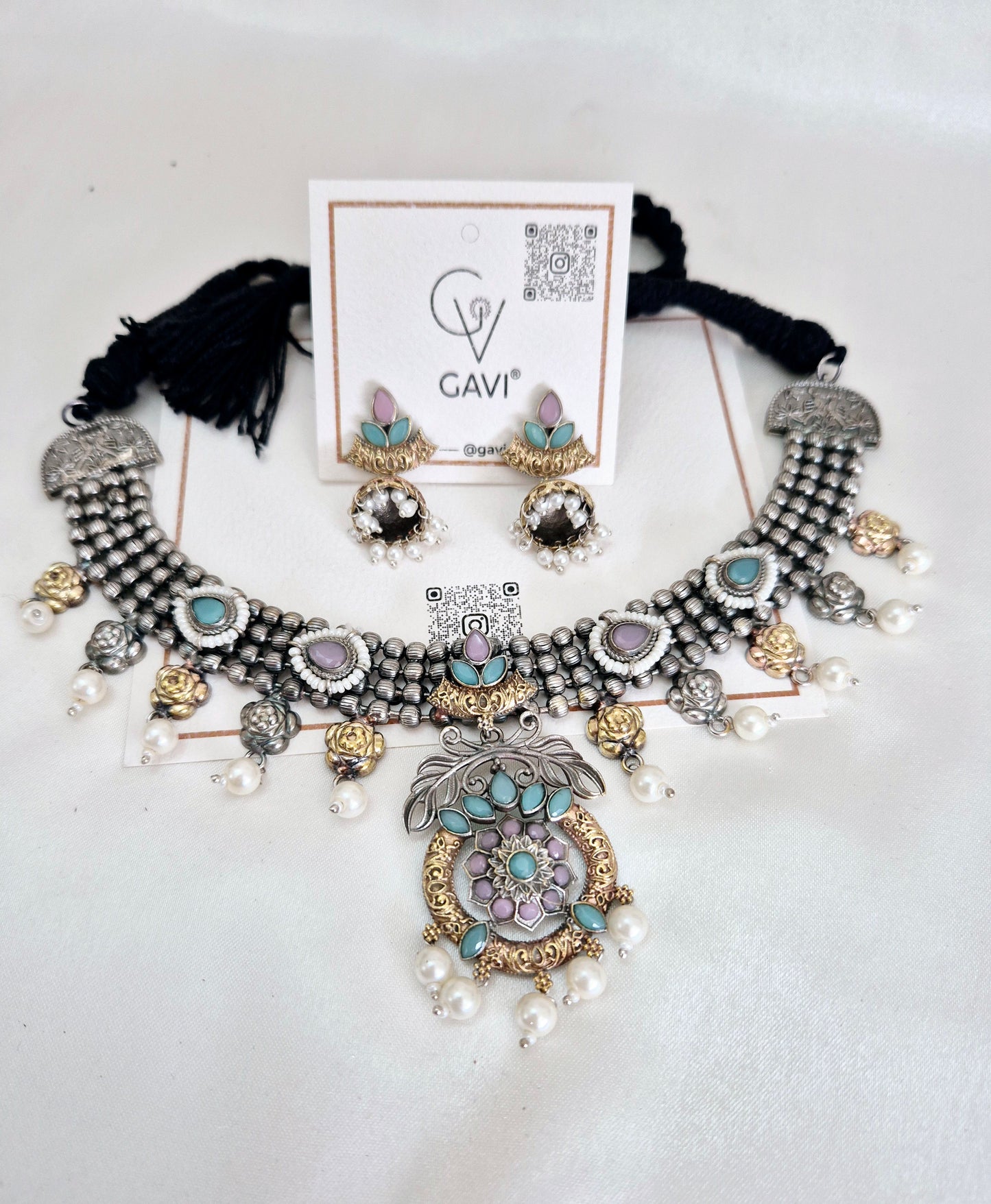 GAVI® Multi Color Choker Necklace Set