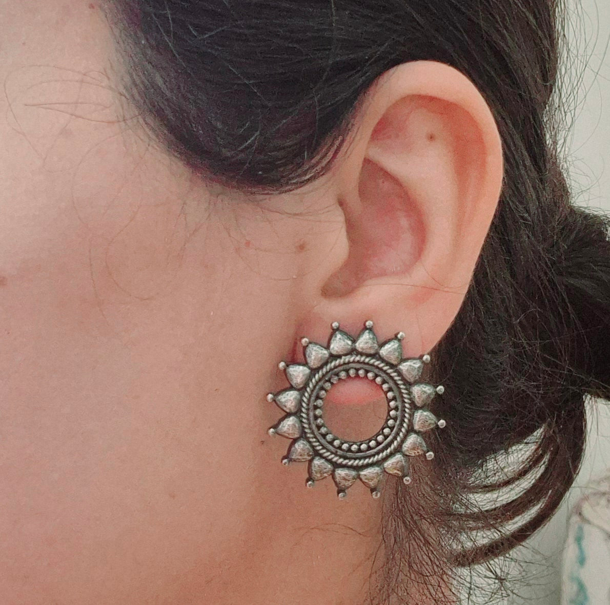 GAVI® Choker Necklace with Chakra Earring