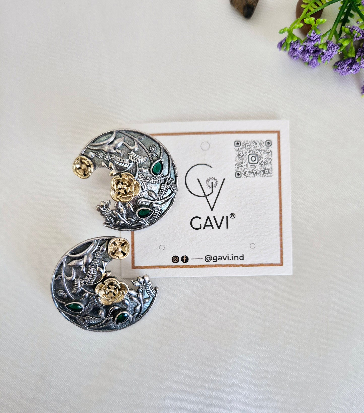 GAVI® Oxidized Crescent with Green Onyx Stone Studs.