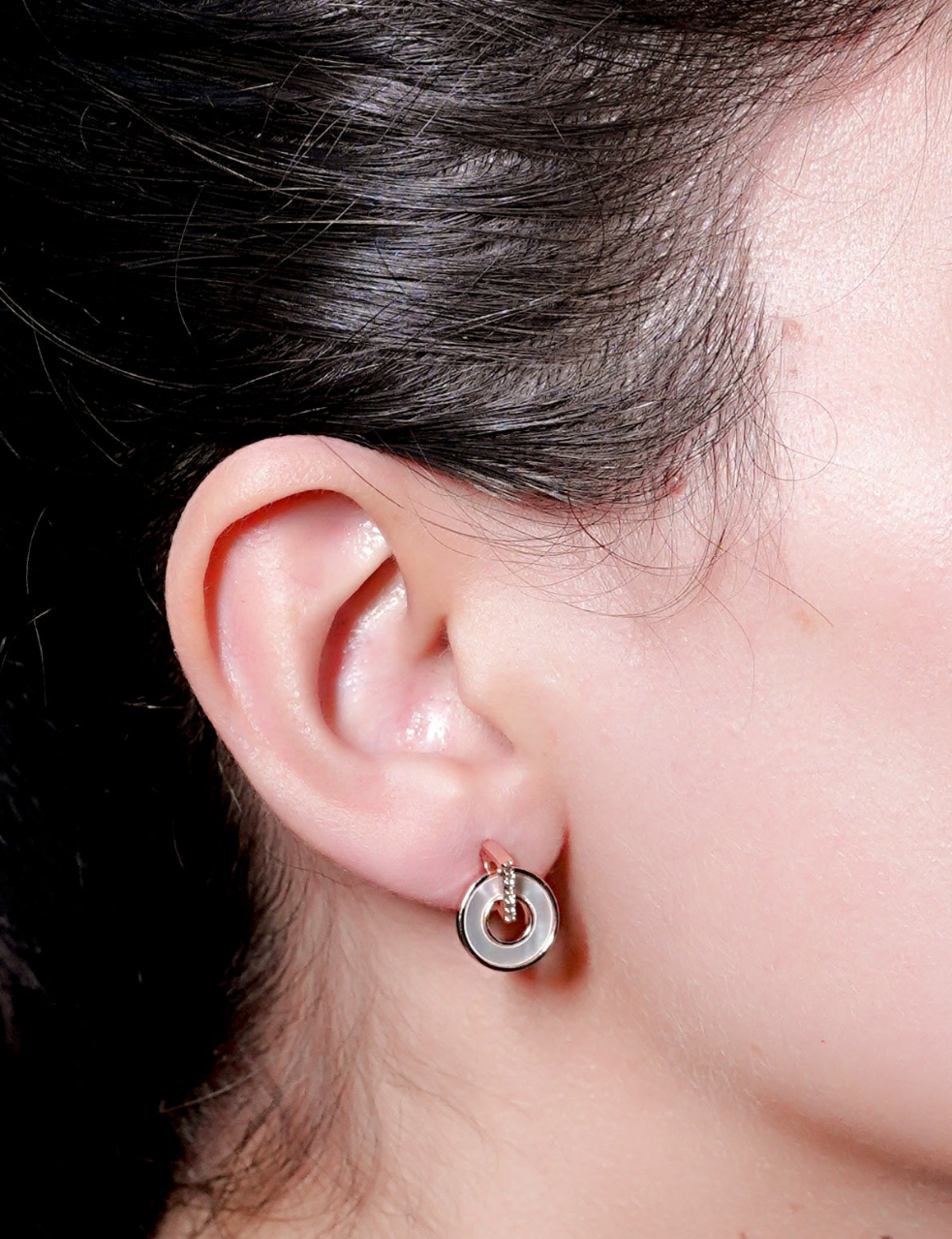 GAVI® Round Studs American Diamond.
