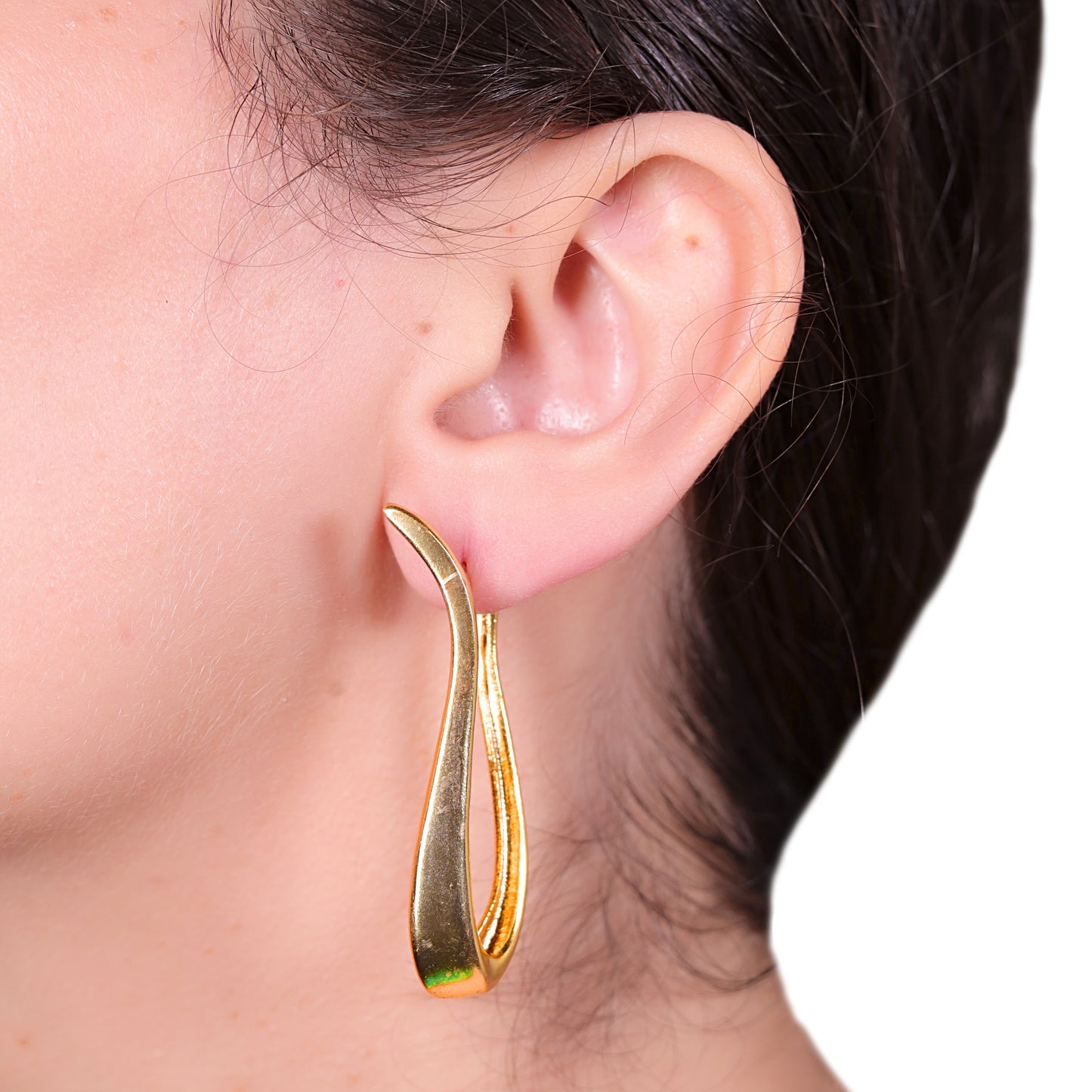 GAVI® Sui Generis Die - Casted Golden Contemporary Earrings.