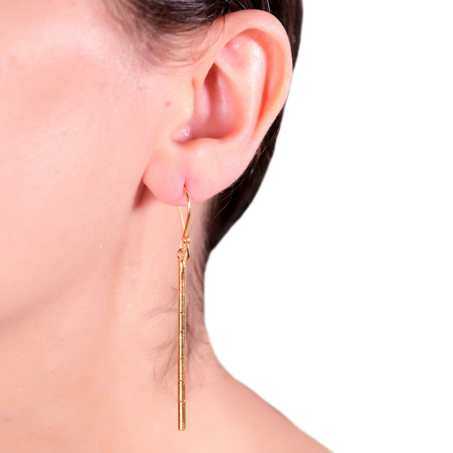 GAVI® Tasteful Charming Minimalistic Golden Earrings.