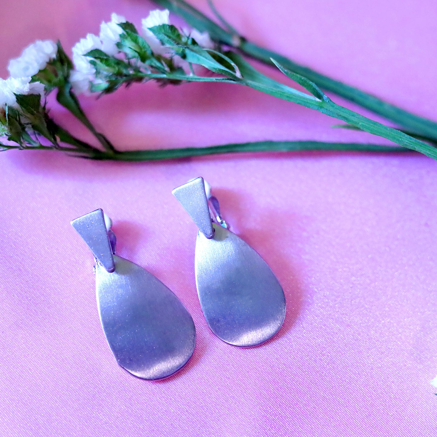 GAVI® Graceful Effortless Stainless Steel Clip-on Earrings for Everyone and Every Day.