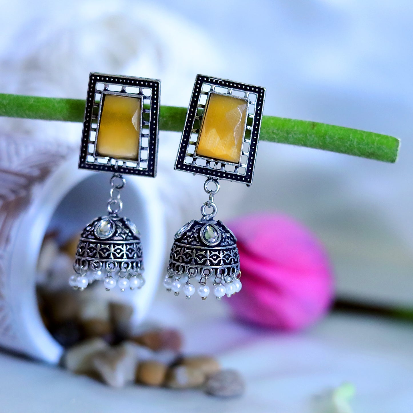 GAVI® Oxidized Light Weight Classic Two Layer Jhumki.