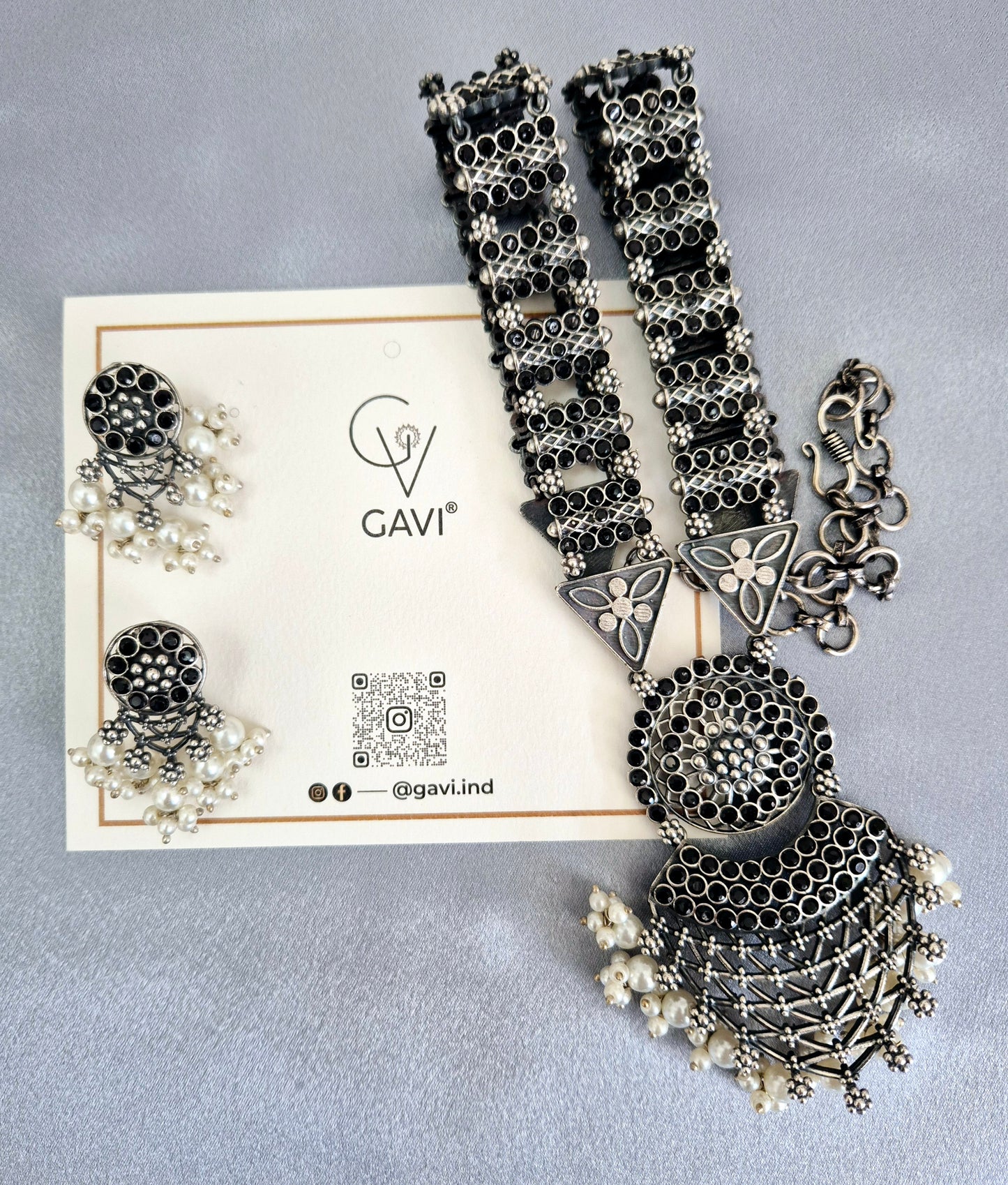 GAVI® Royal Black & White Oxidized Necklace Set.