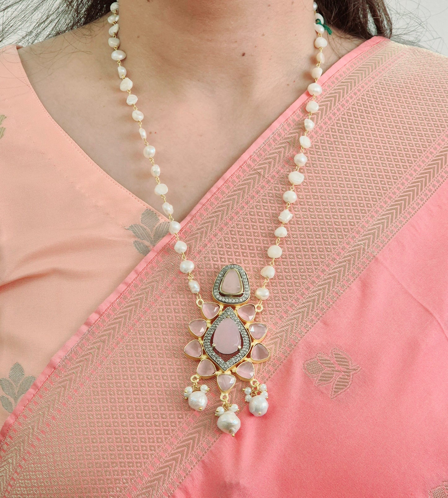 GAVI® Freshwater Pearls Ocean Stones Necklace Set.