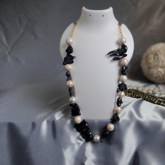 GAVI® Mermaid Necklace Made From Lustrous Organic Freshwater Pearls.