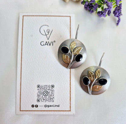 GAVI® Black Onyx Stone Oxidized Dangler