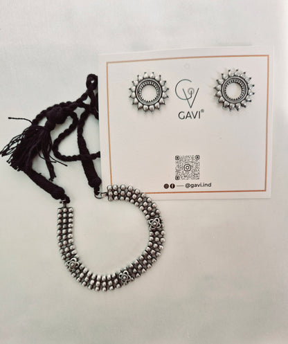 GAVI® Choker Necklace with Chakra Earring