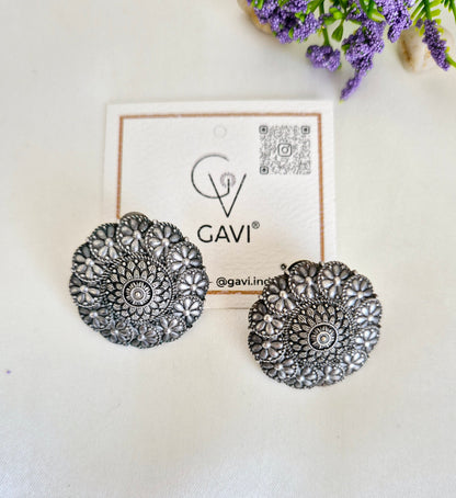 GAVI® Oxidized Black Chakra Studs