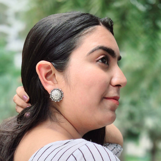 GAVI® Oxidized Chakra Studs