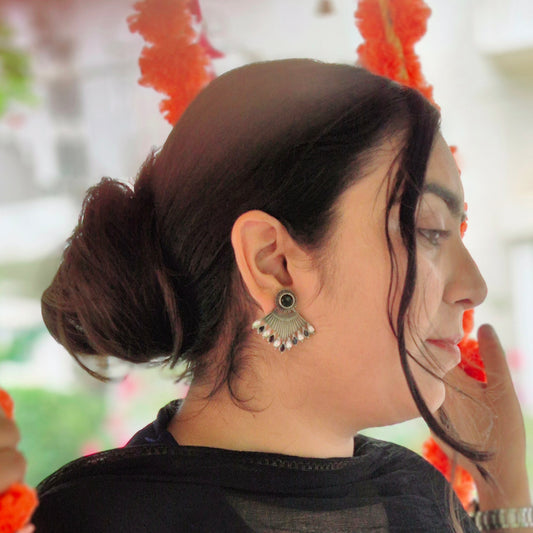 GAVI® Oxidized Black Stone Rhombus earrings
