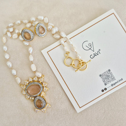 GAVI® Freshwater Pearl Golden Gaze Necklace Set