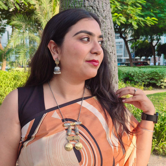 GAVI® A Dual-Tone Oxidized Heritage Necklace Set with Cobalt Accents