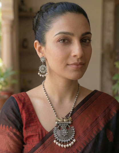 GAVI® Oxidized Green and White  Necklace Set