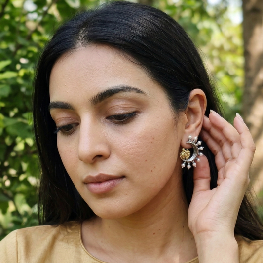 GAVI® Oxidized Crescent with White Beads Studs
