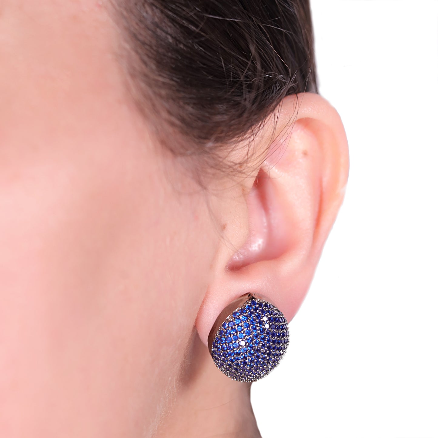 GAVI® Top-Grade Oblong Earrings with Precisely Set Blue American Diamonds.