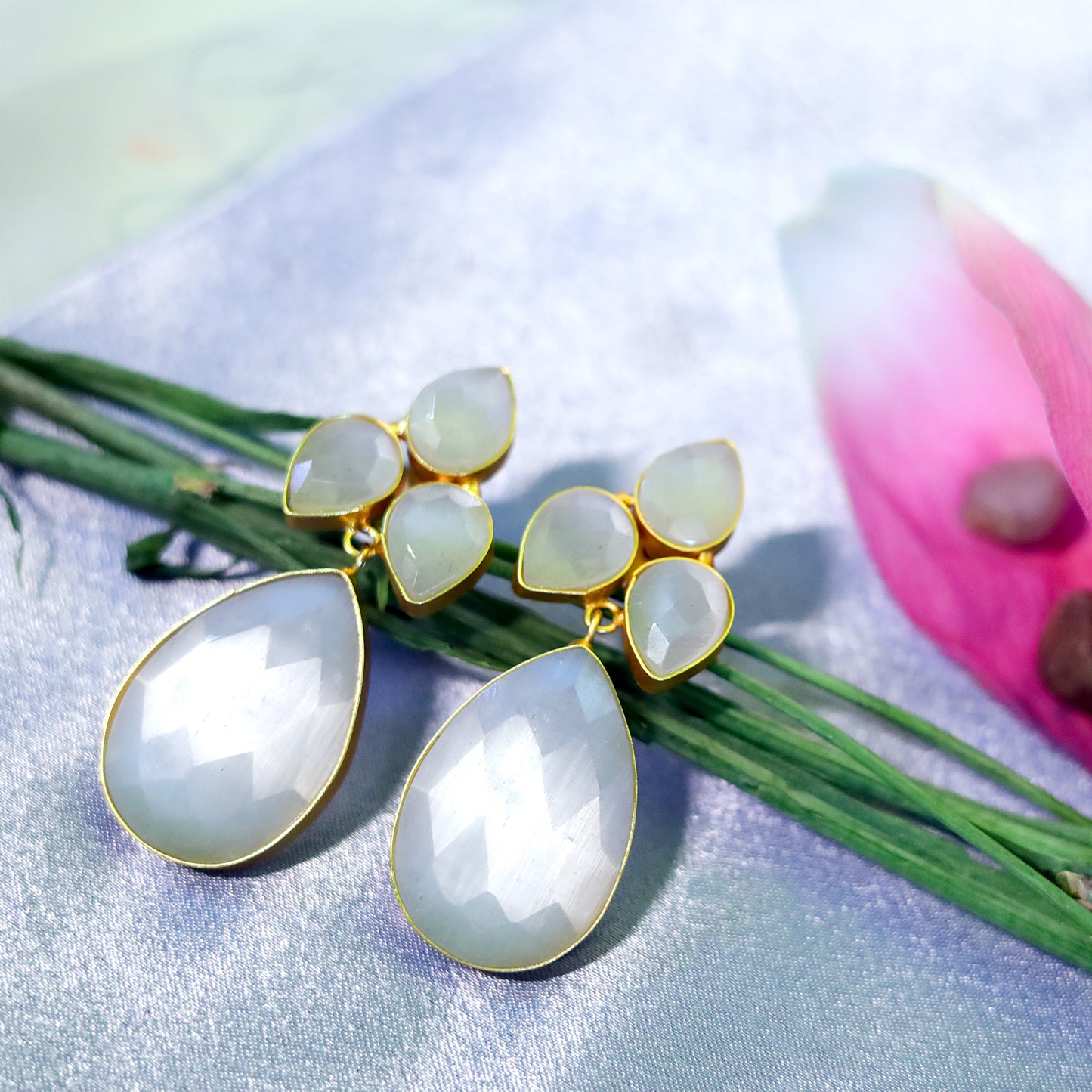 GAVI® Captivating and Graceful White Earrings with precisely set stones to Elevate Any Outfit.