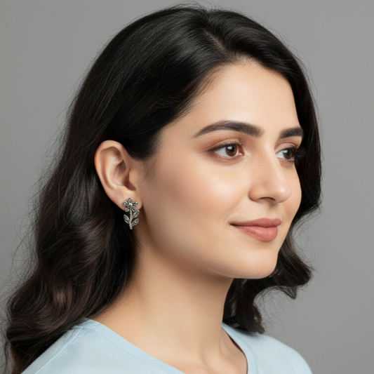 GAVI® Dainty Silver 925 Petal & Vine Earrings